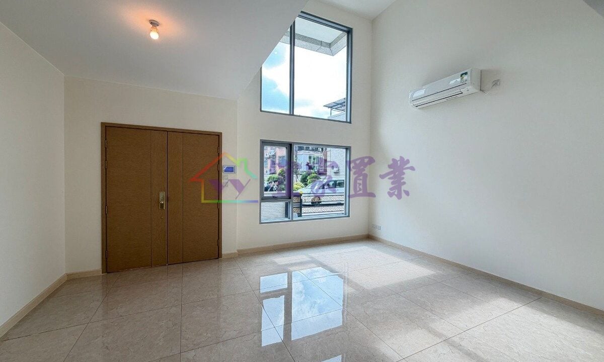 01de75bdde1f41b61642aabb5e42b745.jpeg