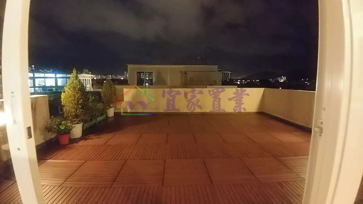 0a4a291adede6f5ba5c0628e7ea7d93d.jpeg