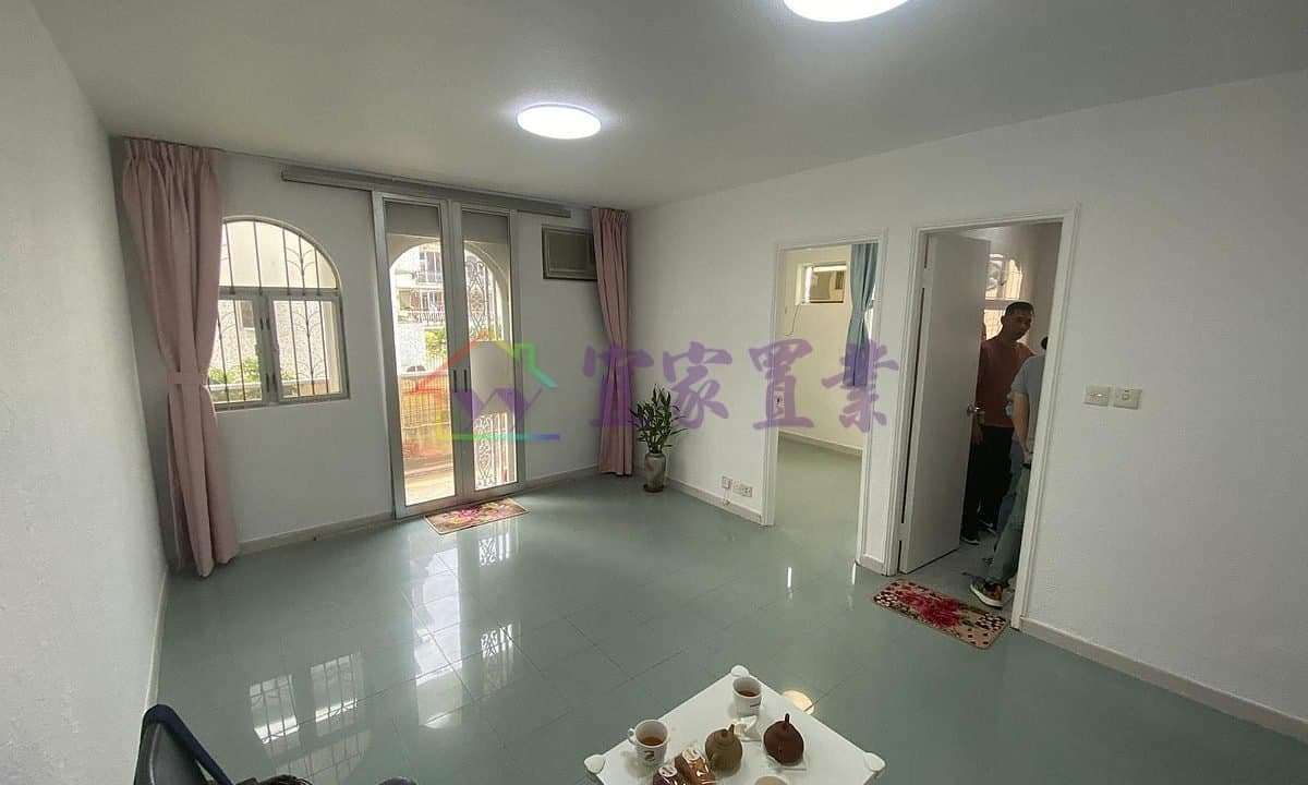 0d292a6c8e67e2330cb0d2b979ce3672.jpeg