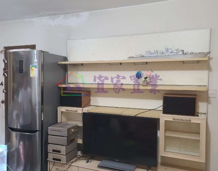 13f28f36e47d1ca9ab0d4f8ad973505a.jpg