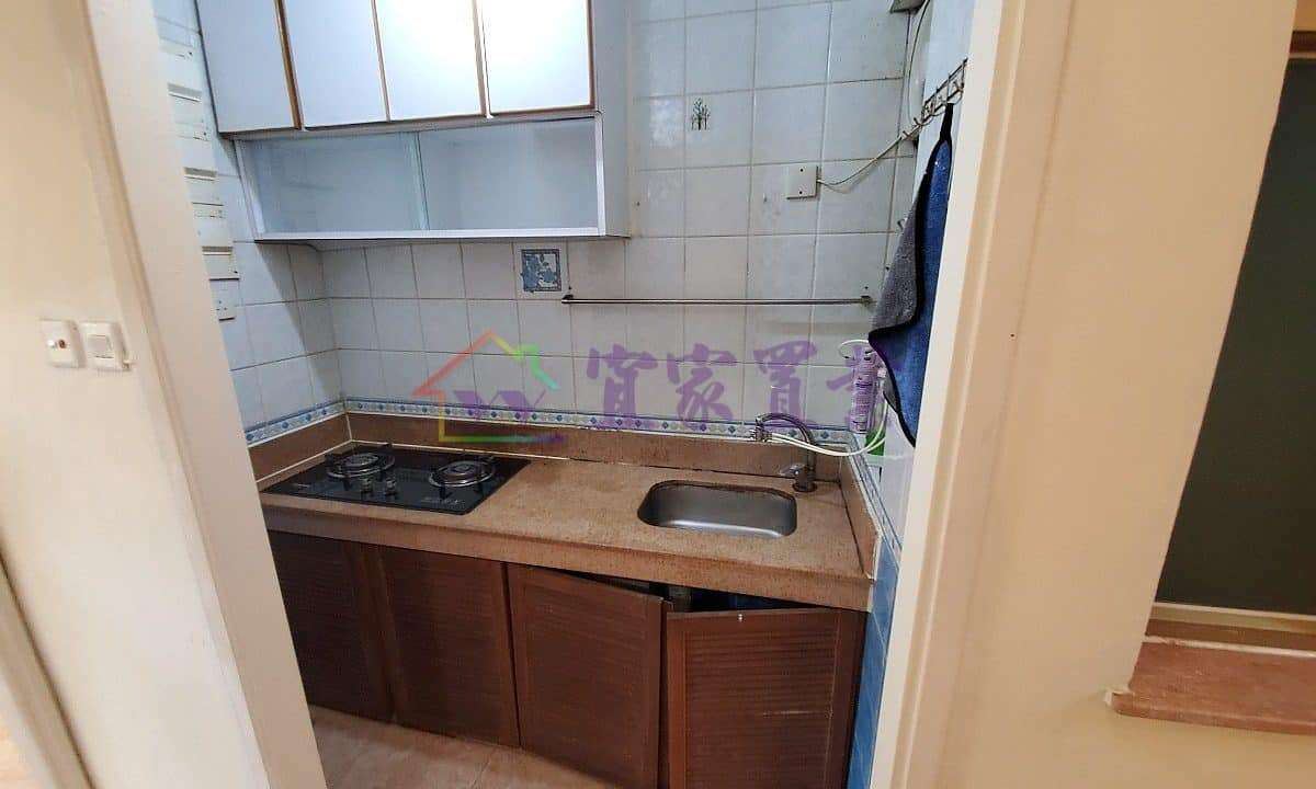15b9f1c93707cc976b2954c0b56872e7.jpg