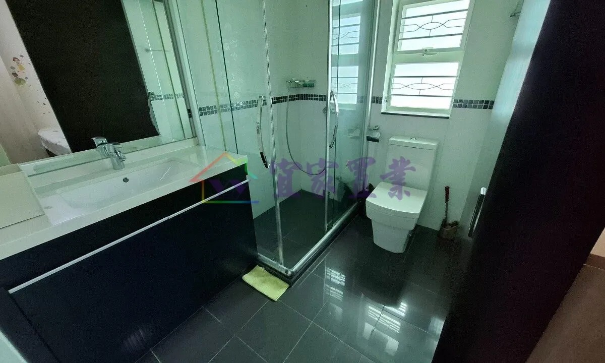 1752dd313acc80f6fda55942895cad4c.jpg