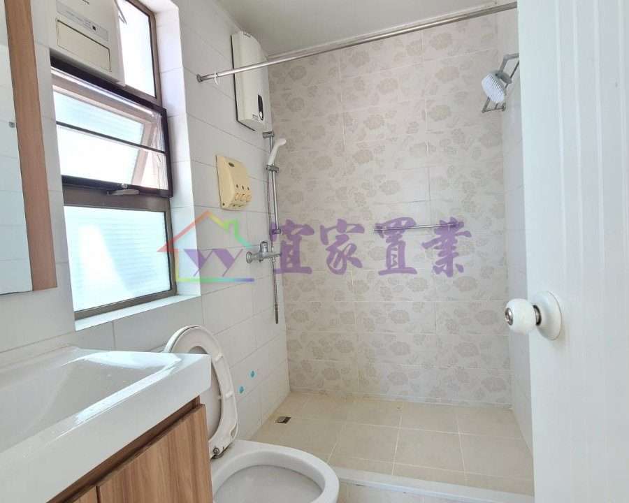 1832f2613f06fed4379b4cc97af4ba7e.jpg