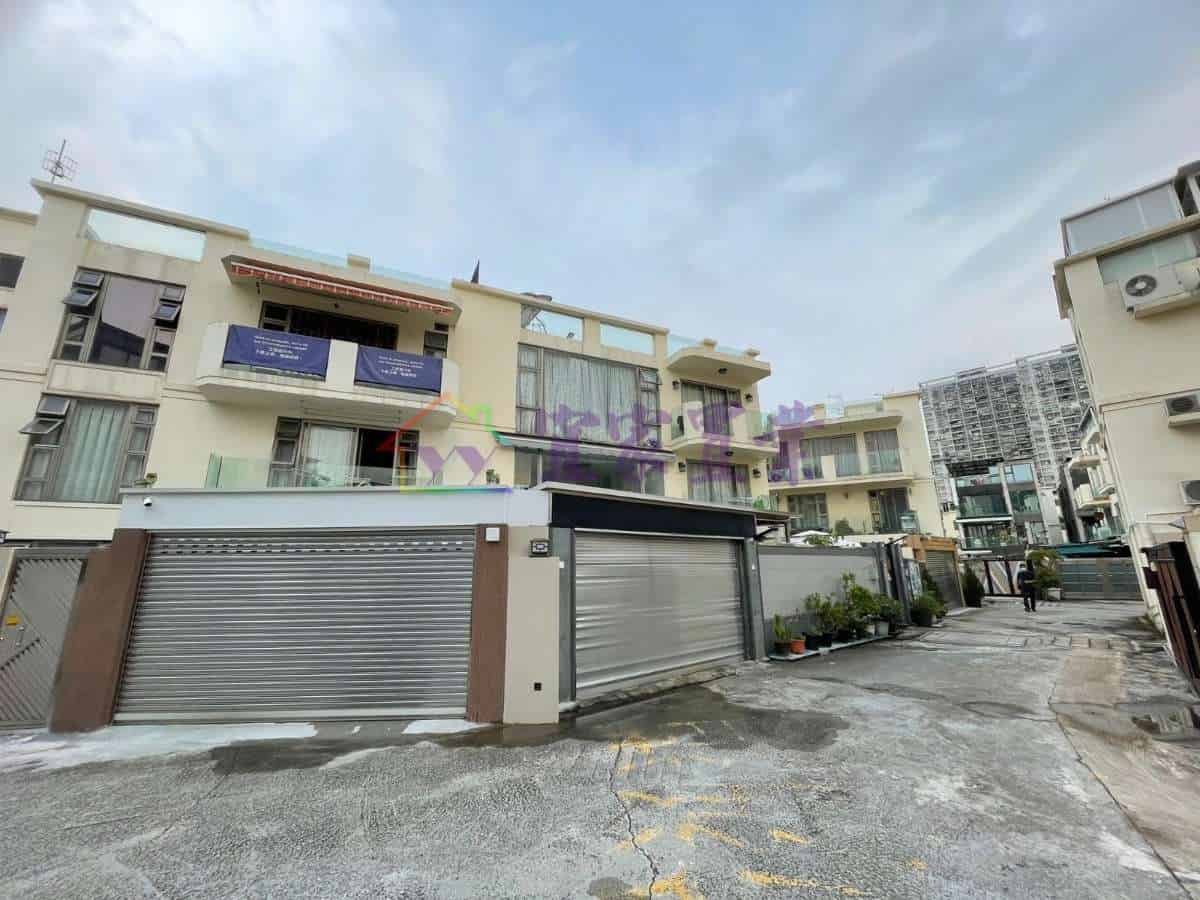元朗 地利黃金閣●步行西鐵獨立樓梯三樓天台