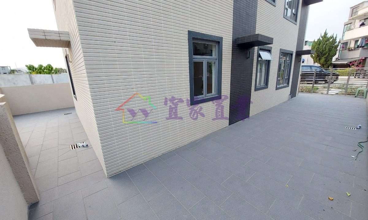 22dc057e2cc24f2108a35bea68e37337.jpeg
