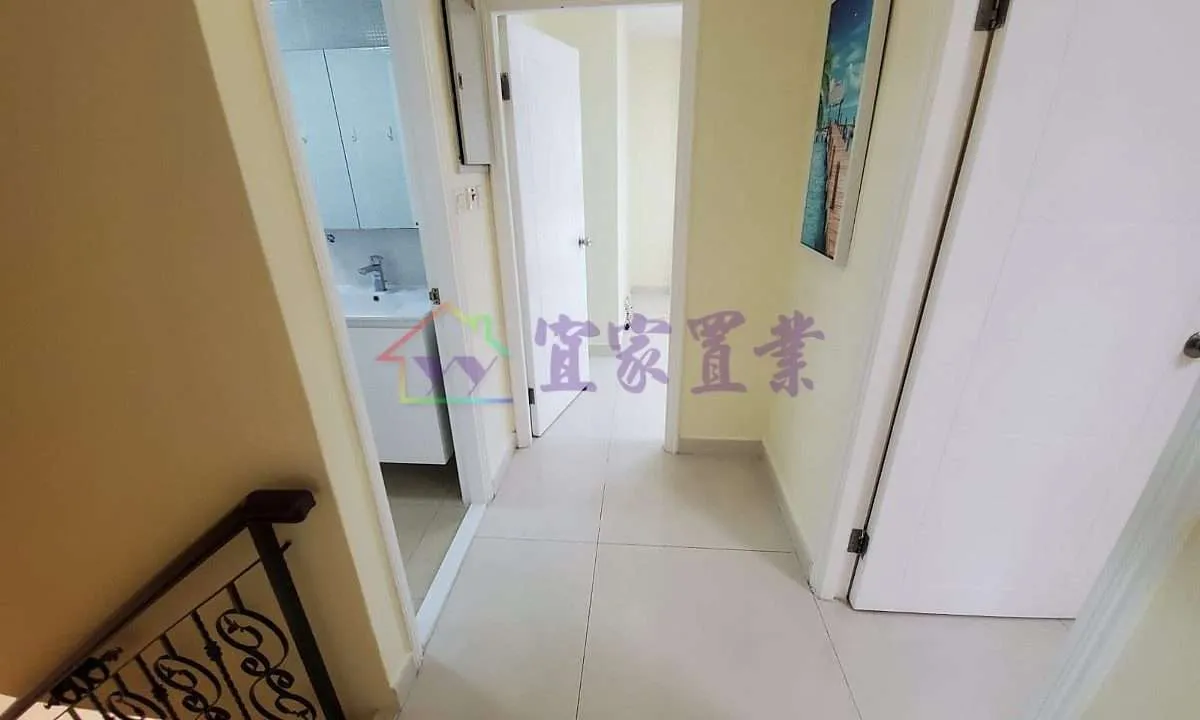 261f4c1fef182e764e1cdf7ee56af0f1.jpg
