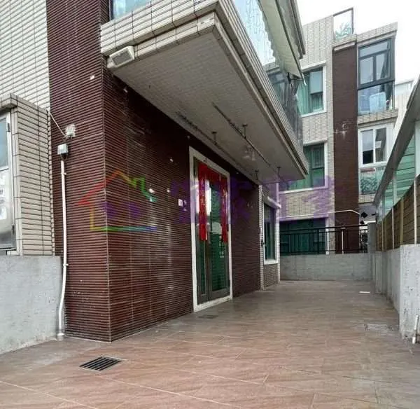 元朗 利浚華庭●幾年樓可寵地下花園