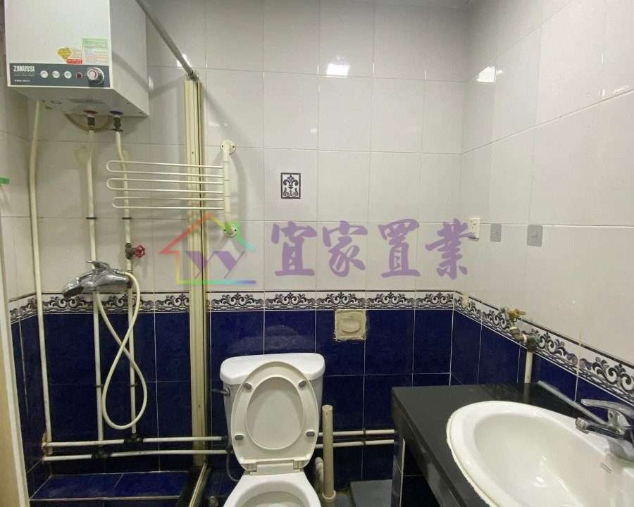3674574f02fed0168cd704bb5dc021af.jpg