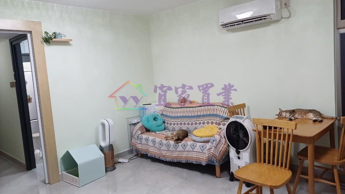 37d2da52cdb4a8a2df669156b257e115.jpg
