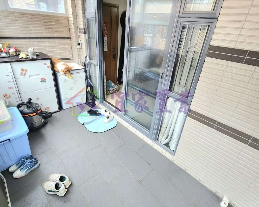3a01914316bed2636072421b9585775d.jpg