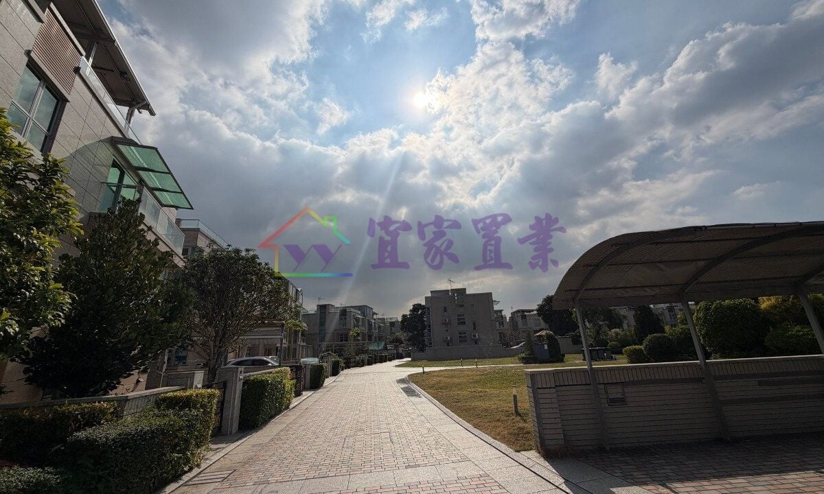 3a27964419d545cacfa938ff831f17be.jpeg
