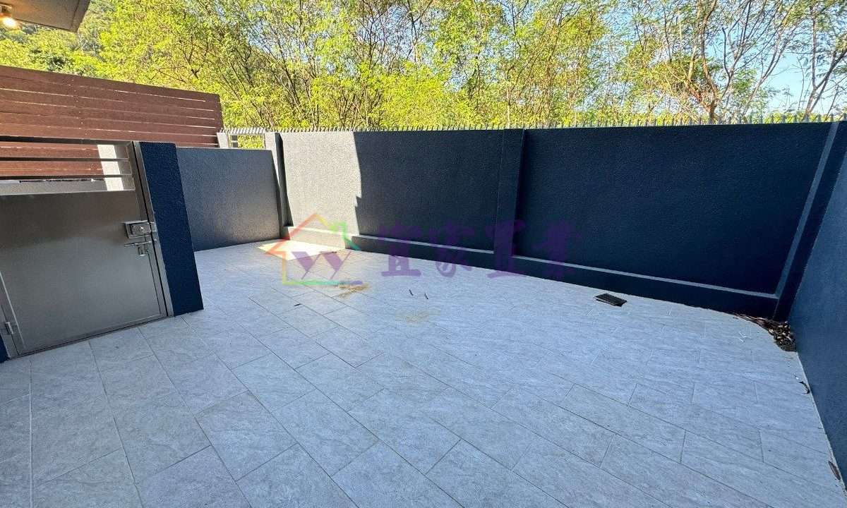 3b1dfc1a7c6be16bb9a089fbdfb20ffe.jpg