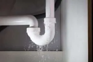 家居滲水怎麽辦?告訴你處理方法及如何預防! 3 3f19b2cdcb2551cfc94b6f872e2cd0a6