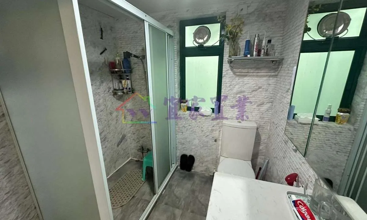 520d53baec7faacabd0455e52b85fc24.jpeg