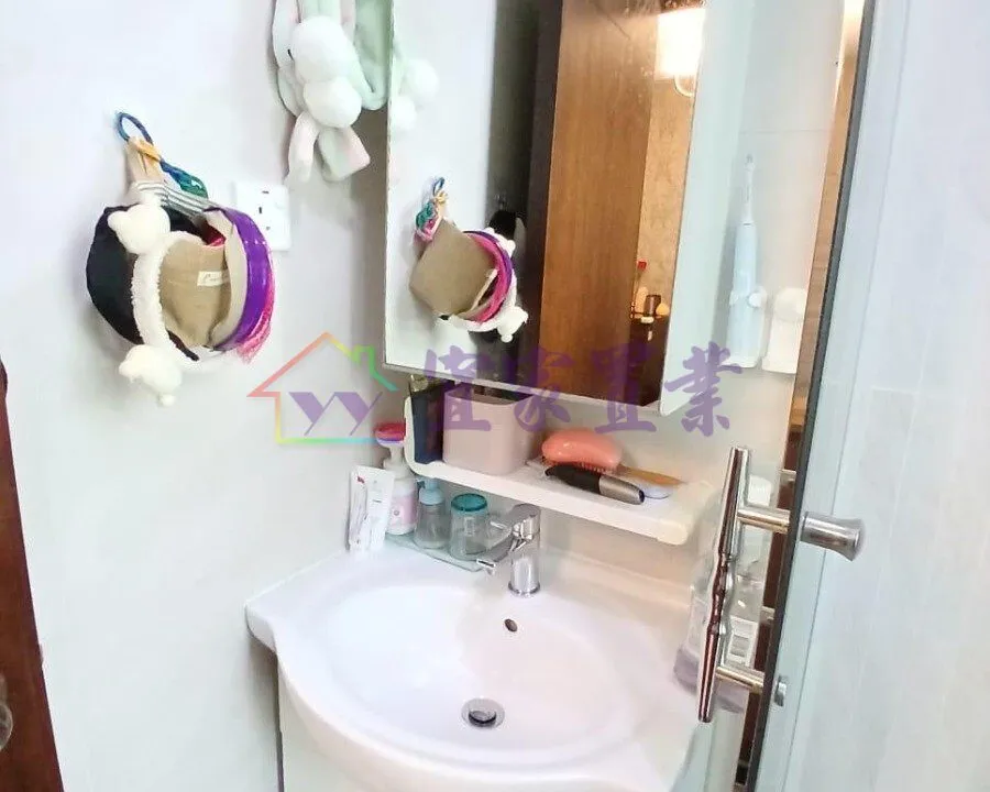 556a06b690da7322eb83f014abd268d4.jpeg