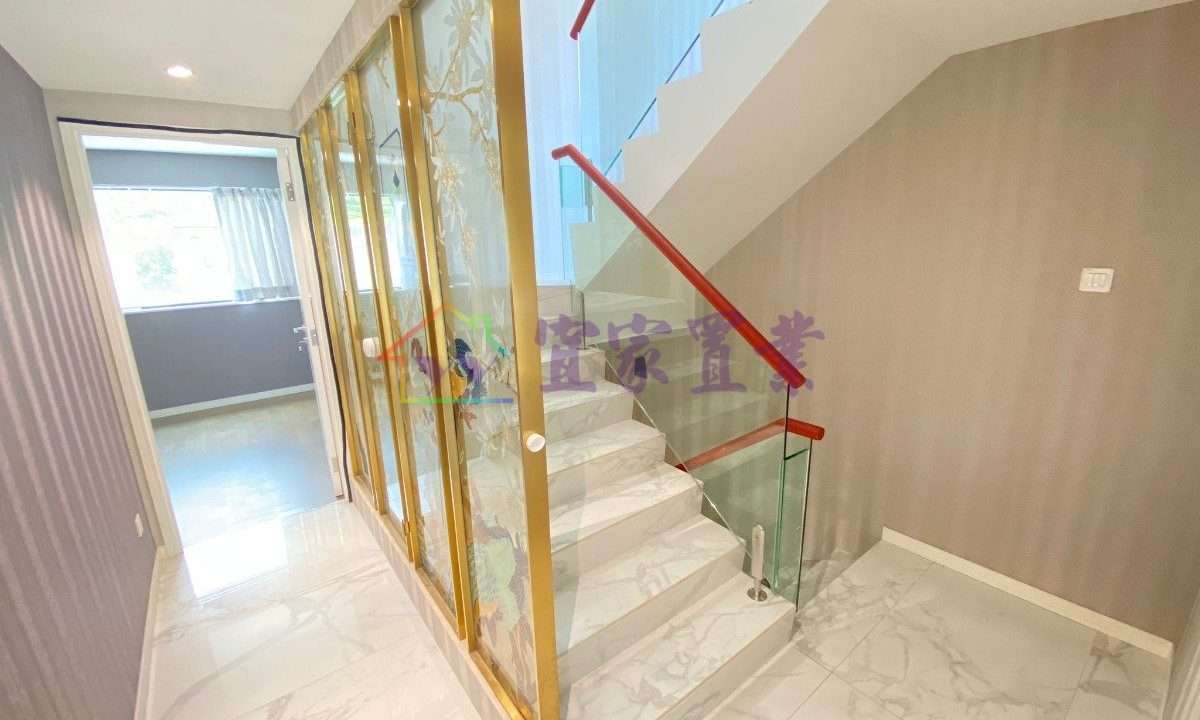 56c90edc34d6240aaebb5b02eccd30fe.jpg