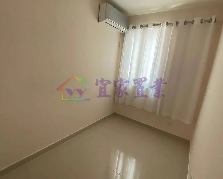 576cd41d31b4551b49b3de4388595fe1.jpg