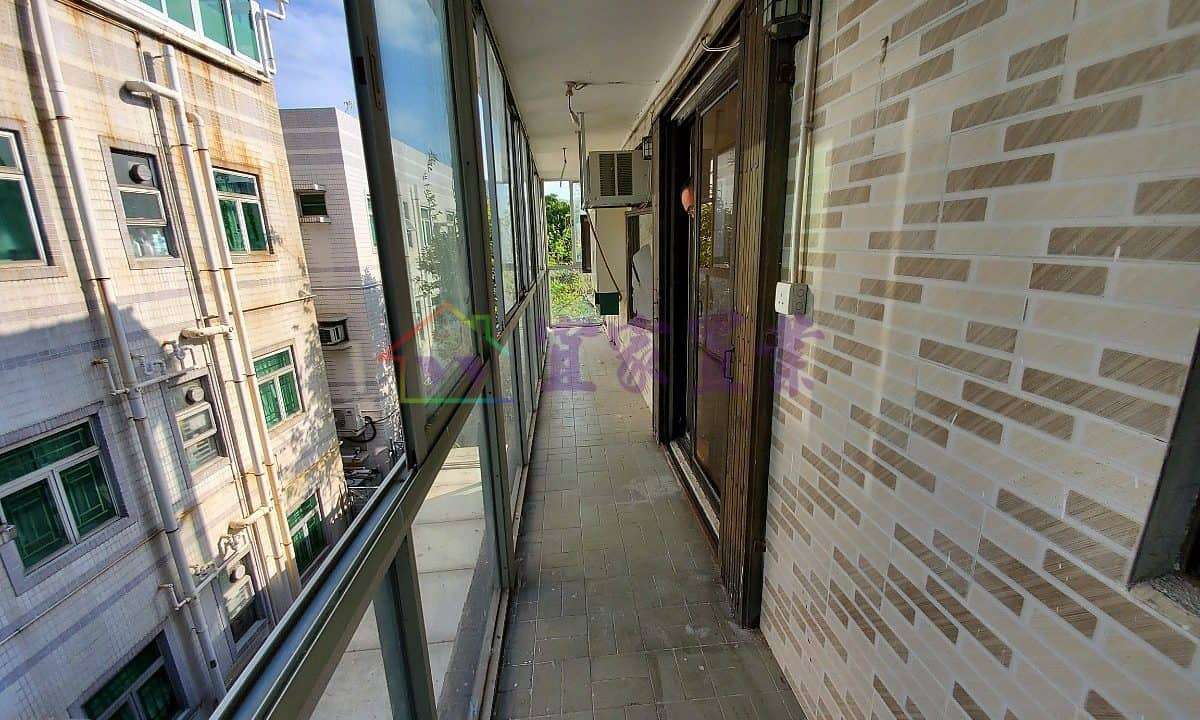 57ec10d8abde7866cf44afeaff3f788a.jpg