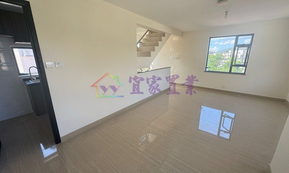 5d5f89268bd883c760996490cdd805d5.jpg