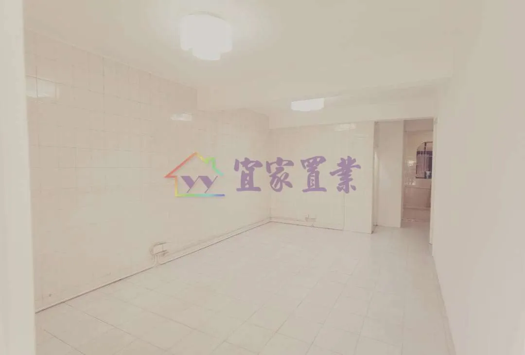 元朗 楊屋新村●步行西鐵地下花園
