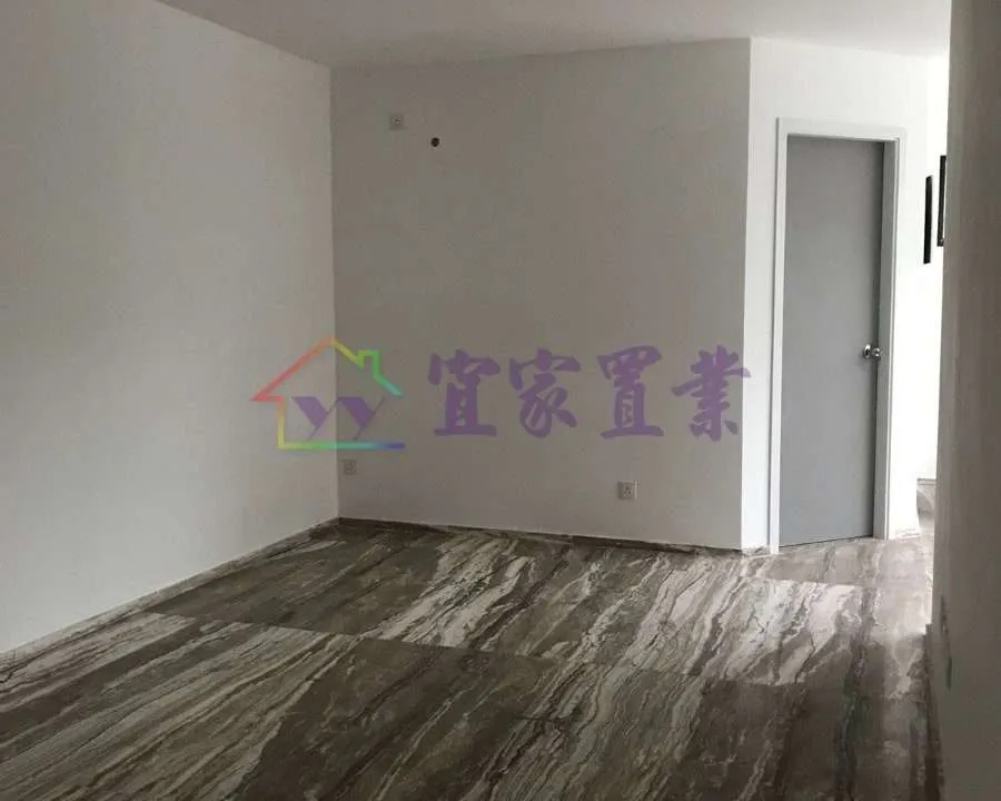 5f78c17bed50a642217f91d8082a5519.jpeg