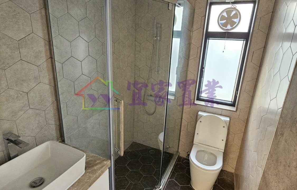 63f2ae5cc1a39dadb0ef2958e819feb9.jpg