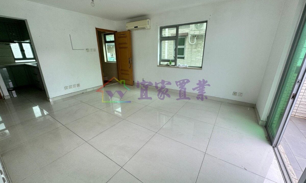 671b82907546b33b668d9726cf3cd090.jpg