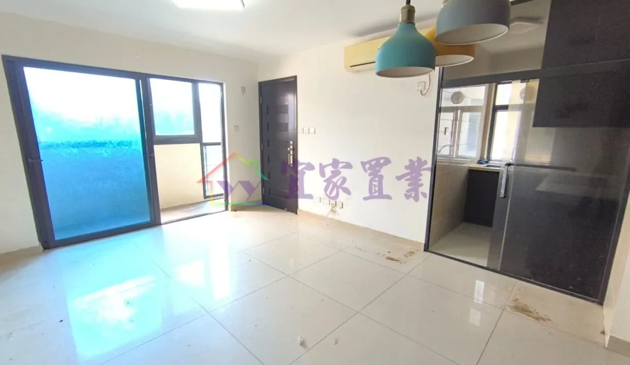 68020bb1a2dfdf53bd59efde53967631.jpg