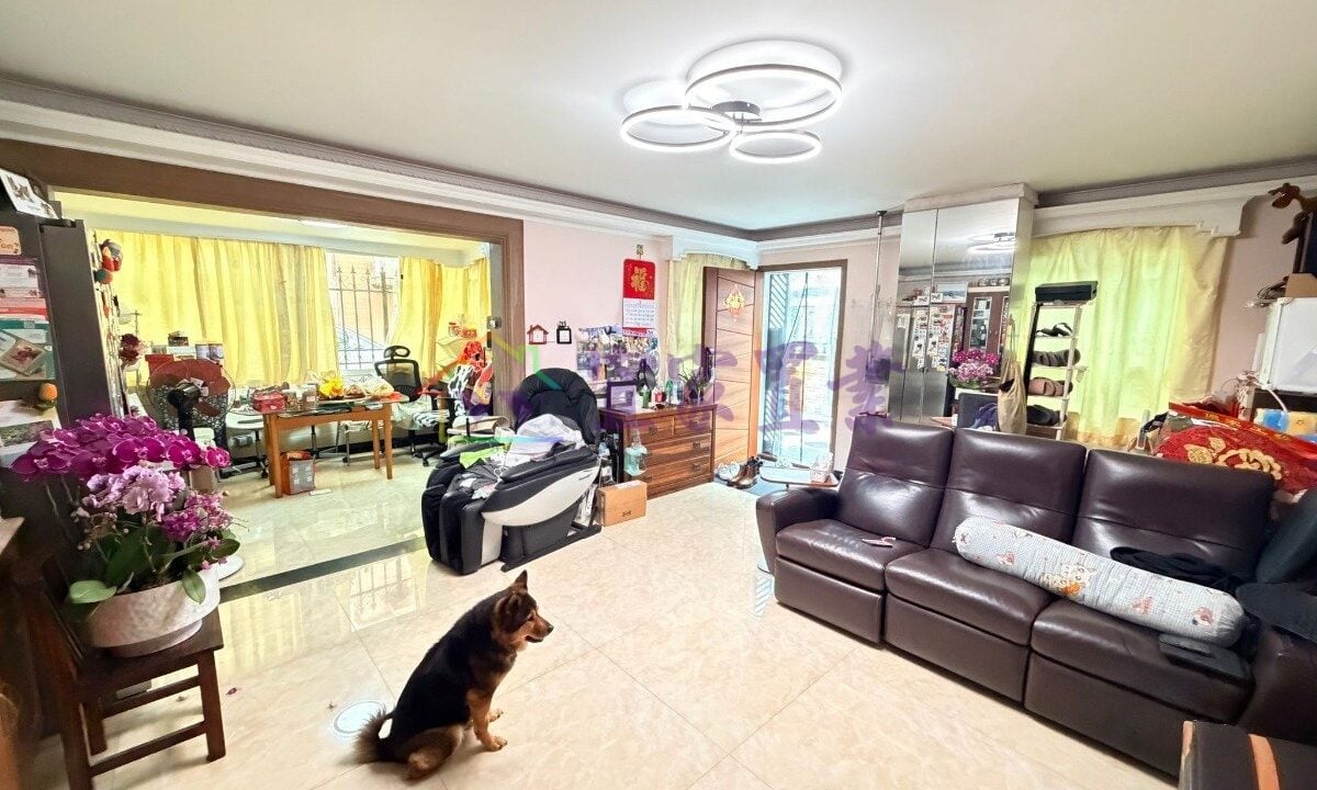 6a3d42dcab21cc5298127b9a090dae50.jpg