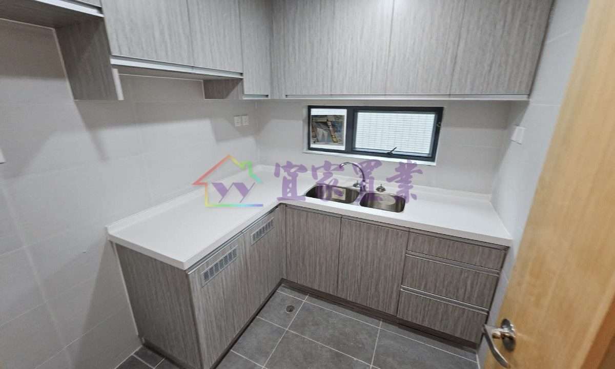 6cdd18c0c7517f8943492db4fe399abc.jpg