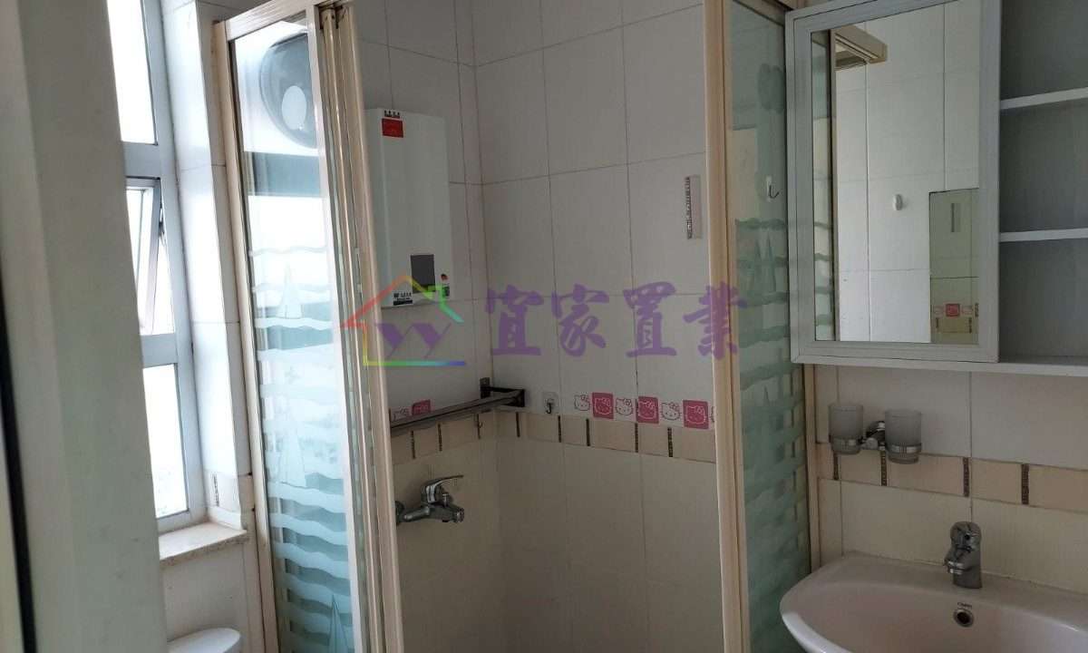 6f5eca5c44f90a3123c7aa1cb5c22b74.jpg