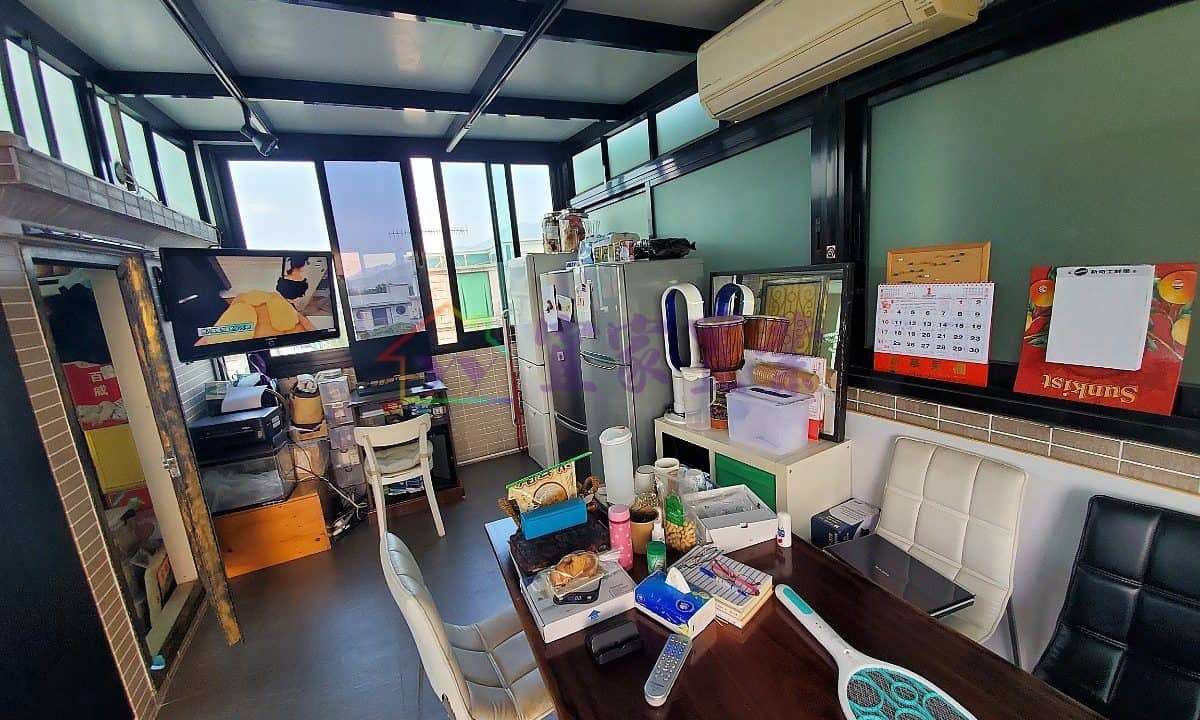 76b3d0a8b8012750448cca30daa1eaab.jpg