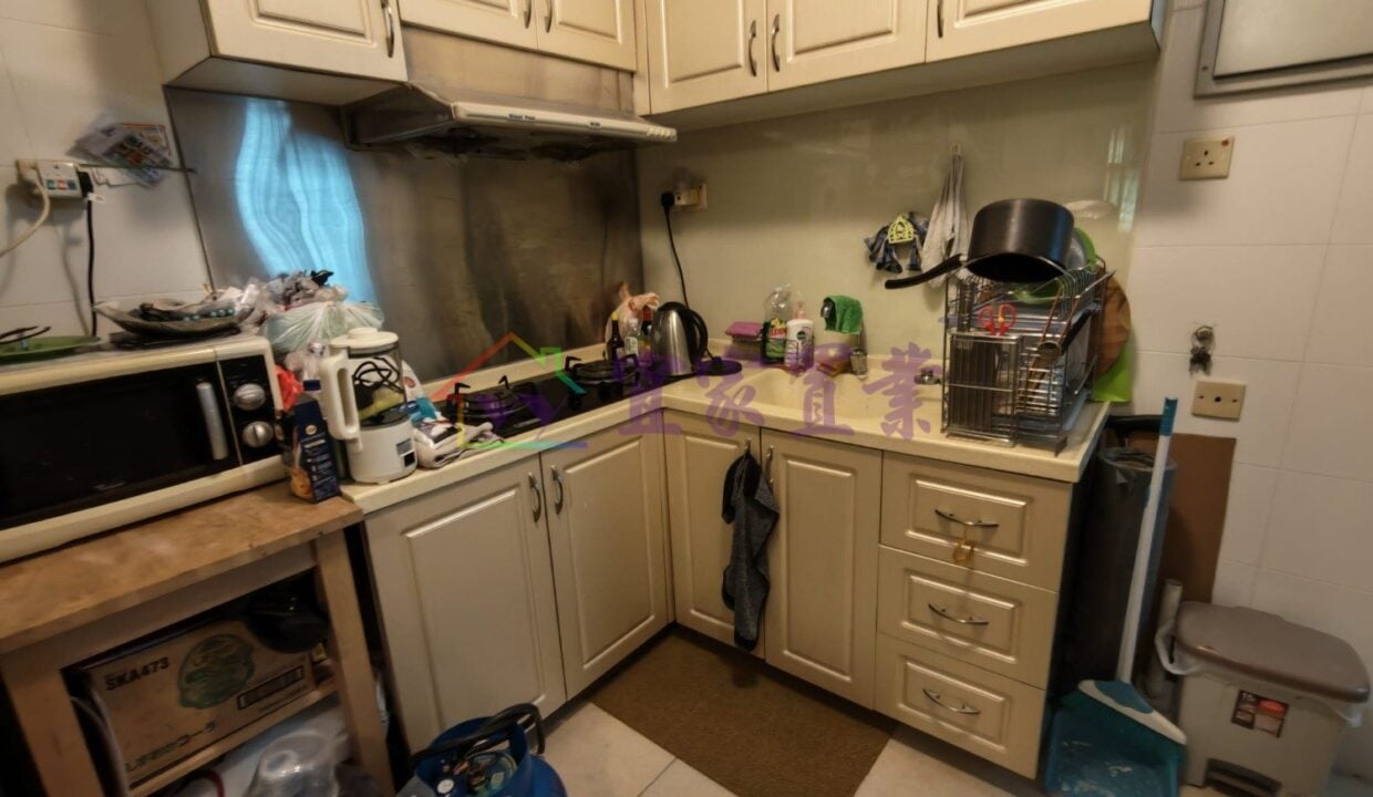 79b26d89c93eb59c1306424e6b36a694.jpg
