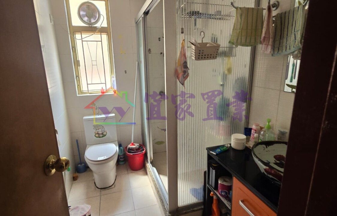 80b40974ede32cdf1eefcfdfc0335a91.jpg