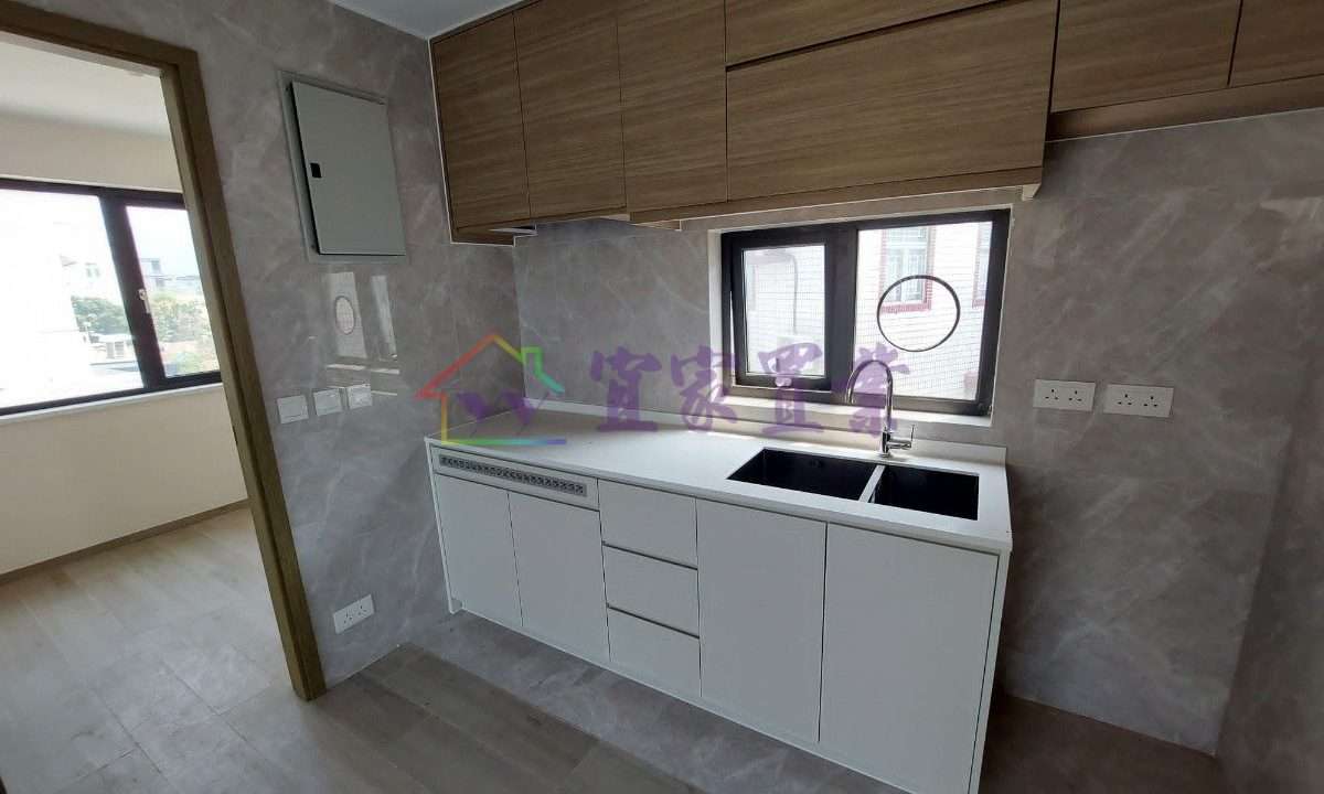 87a1cd09f30f178a406dc2b36bf1a018.jpg