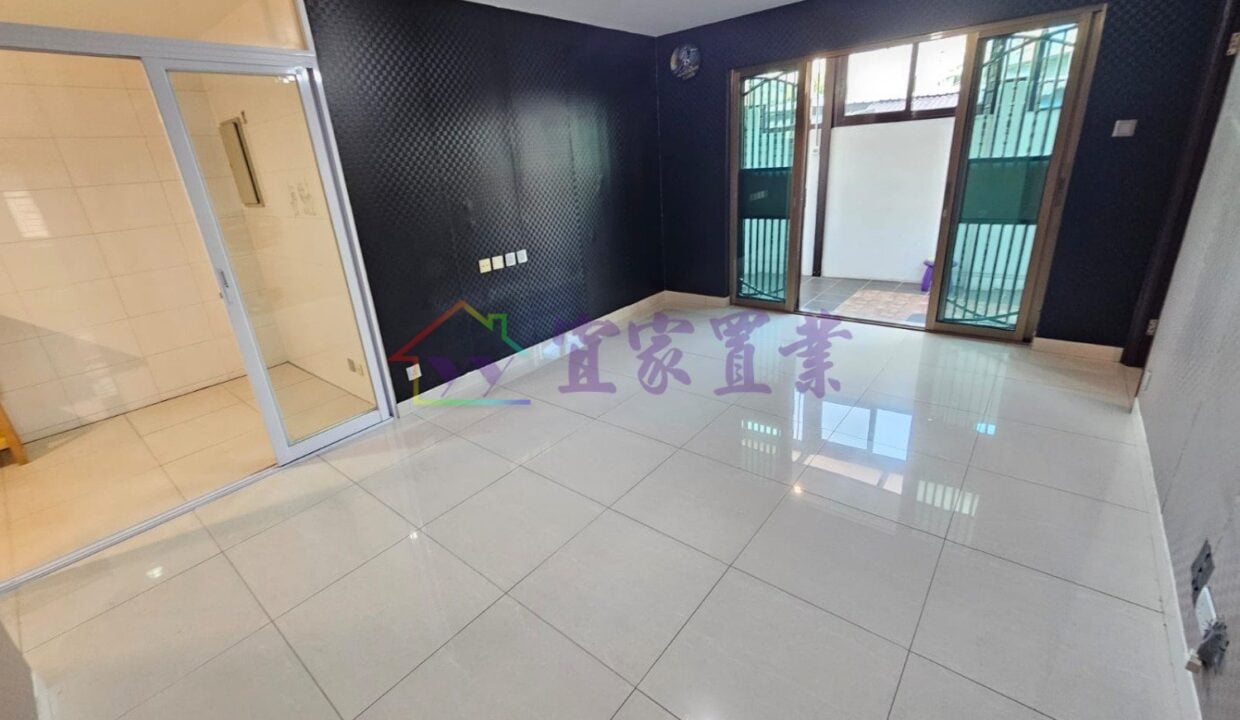 89d9b64720786fc28c146af0acc67398.jpg