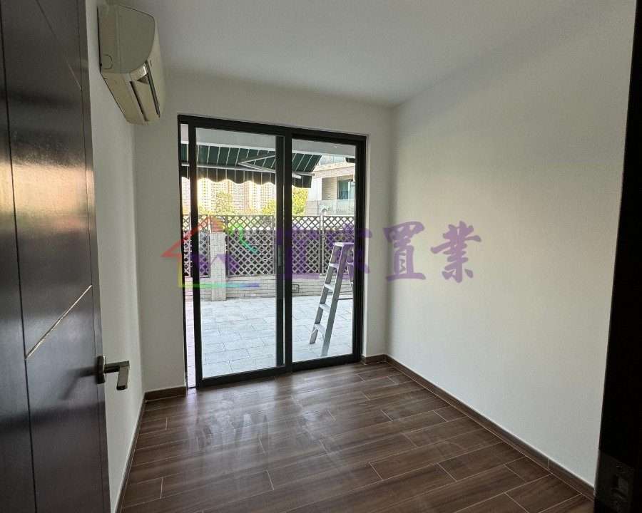 8ab95782b81703af6504b26d925d3bce.jpg