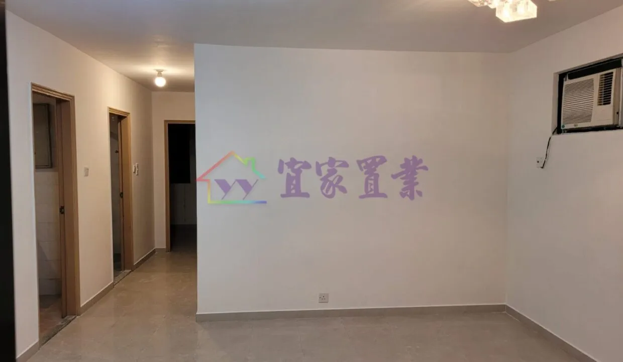9471c0fb9b0e43ab559d2c24b8a885d3.jpg