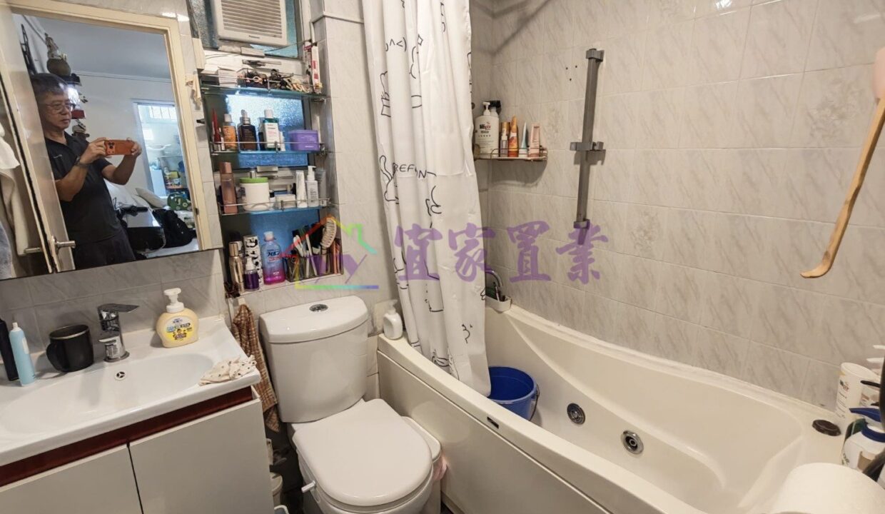 970c435075aa46f34778516fc2829b13.jpg