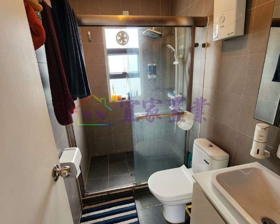 9c0a82050ccb2d13ce8424a5b8564ca7.jpg