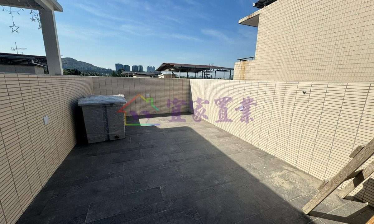 9f1d0cc0e3624d477e6e4fc45a8ac0d4.jpeg