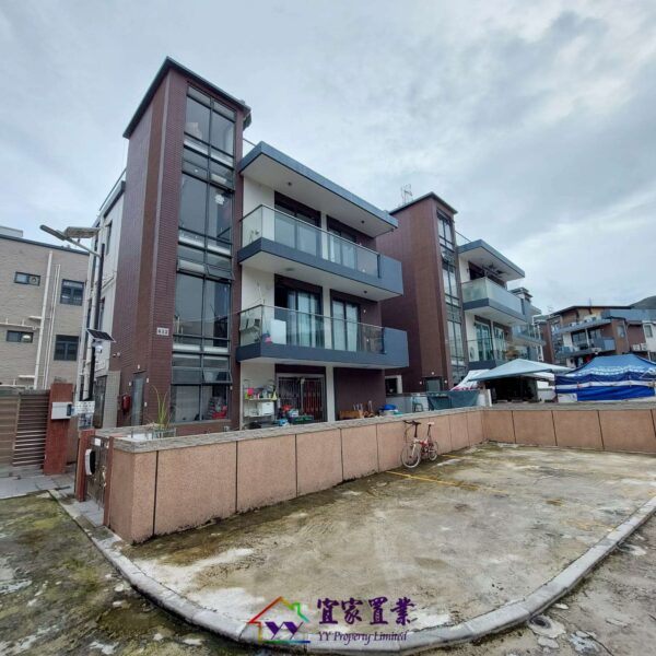 元朗 元朗南●新淨天台連車位可寵
