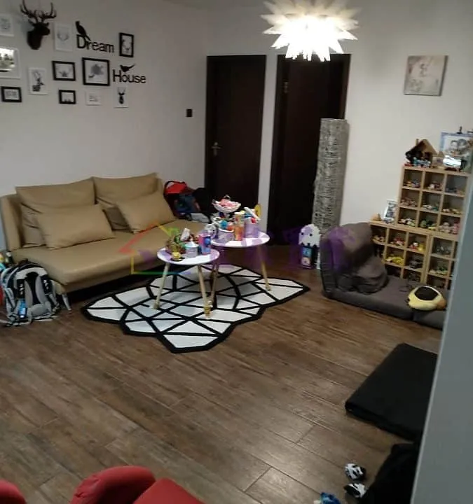 a0d230f6129e1c8aecdf989d46a94df4.jpg
