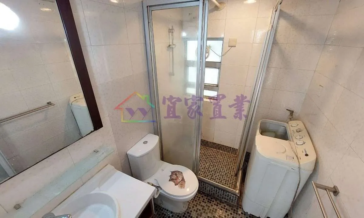 a4aae0396059da7e34a5f6241013f739.jpeg