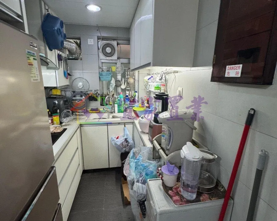 a64bedd143903a5bb6c3bcca150e6eae.jpg