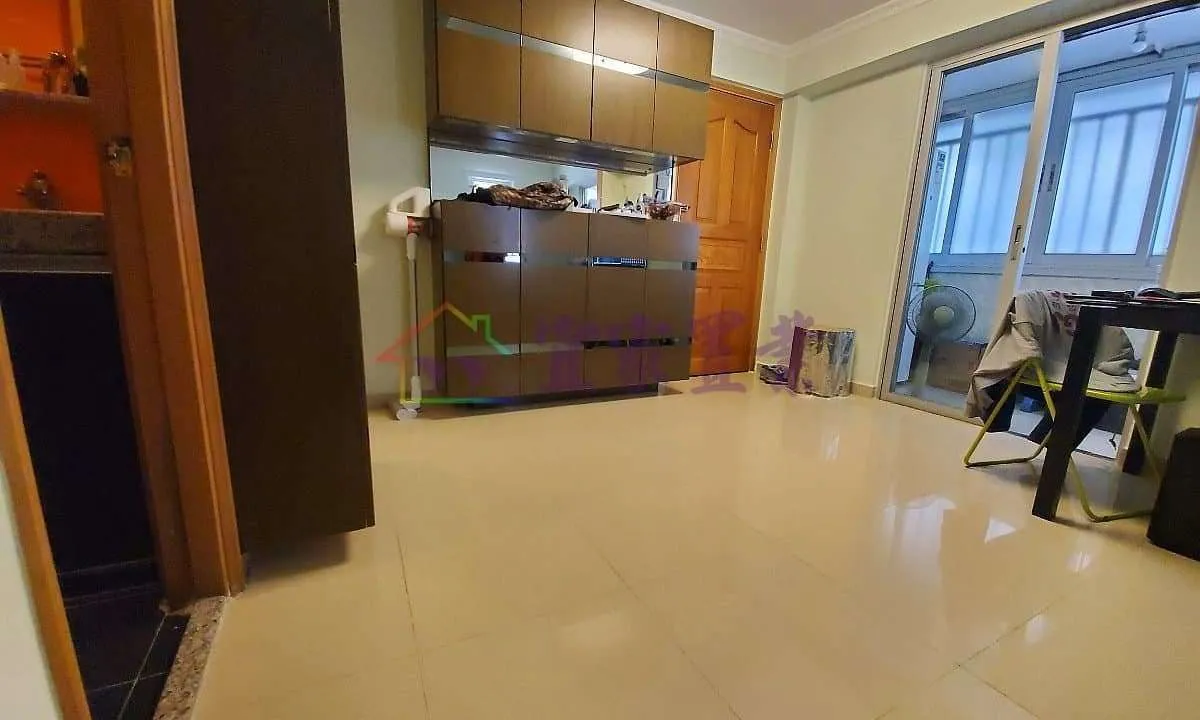 a727791ad8185d64b4df470933d646ff.jpg