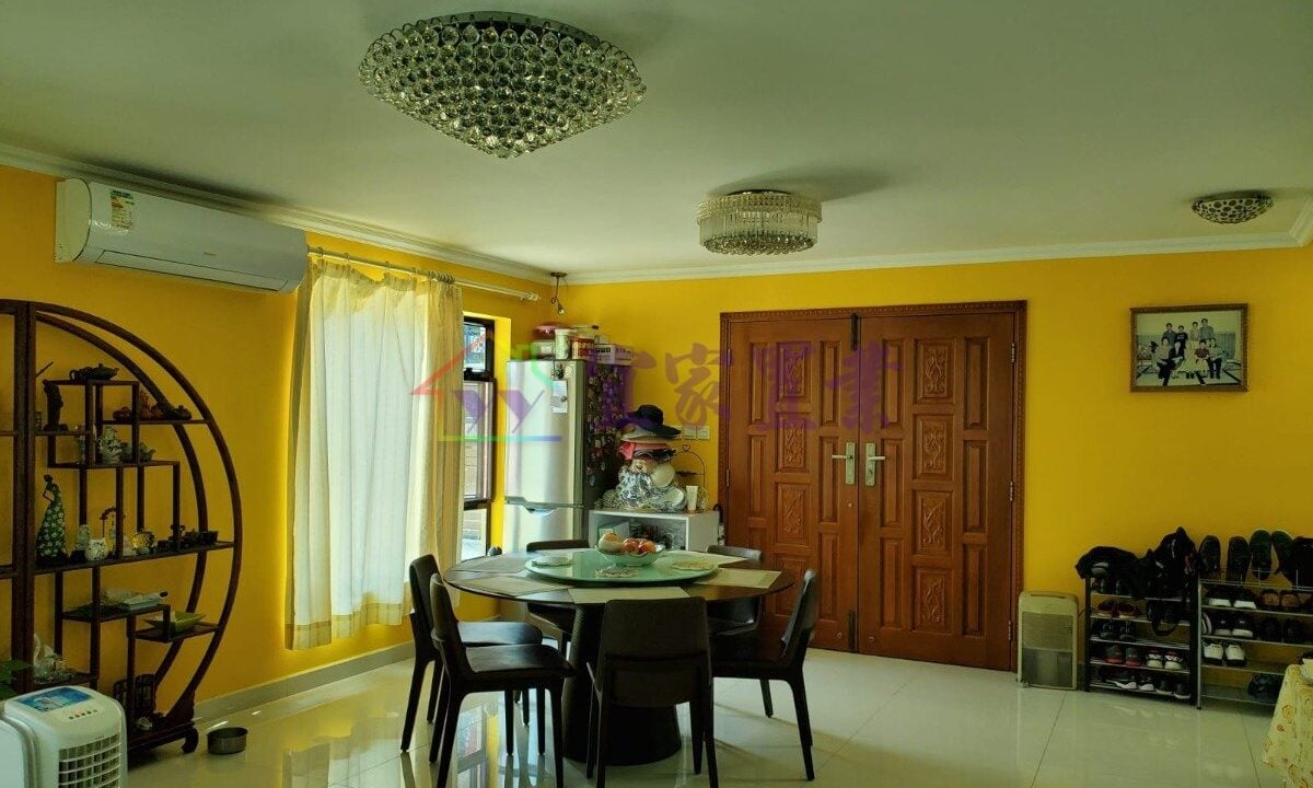 a80bad4e792640dca5ca61bcce9eaba5.jpg