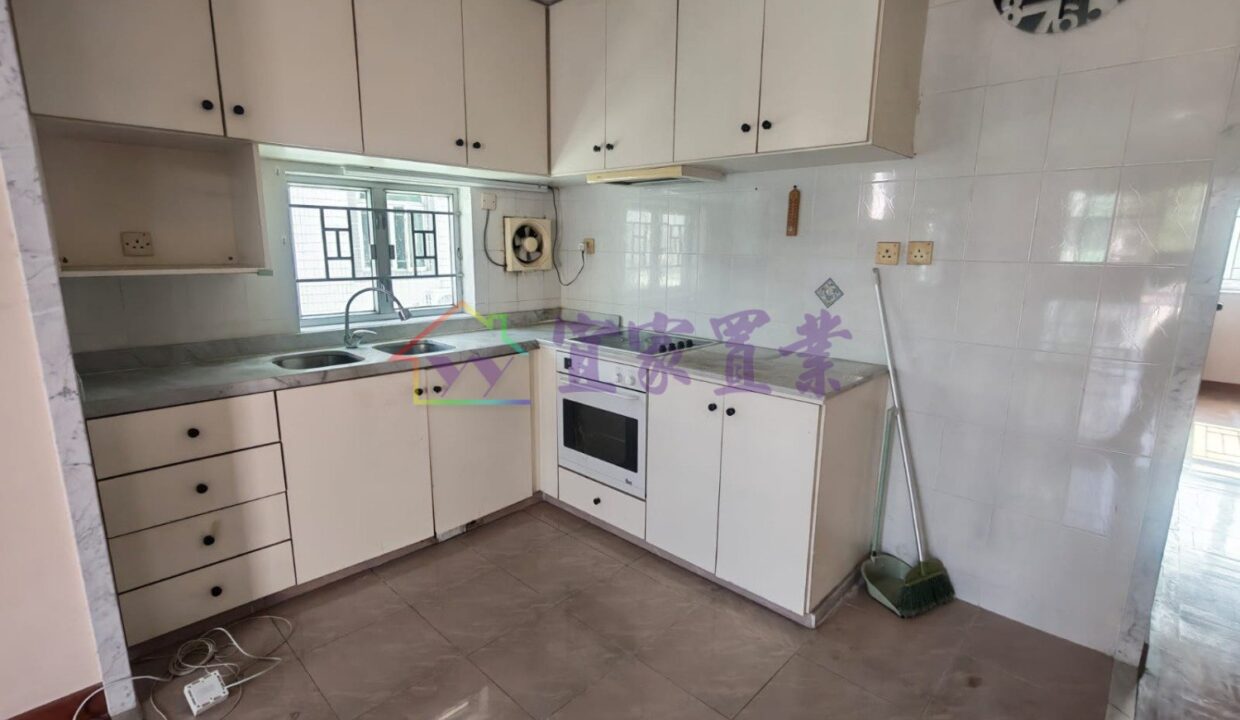 aa39531cd159f4afe43217cb09faf0ba.jpg