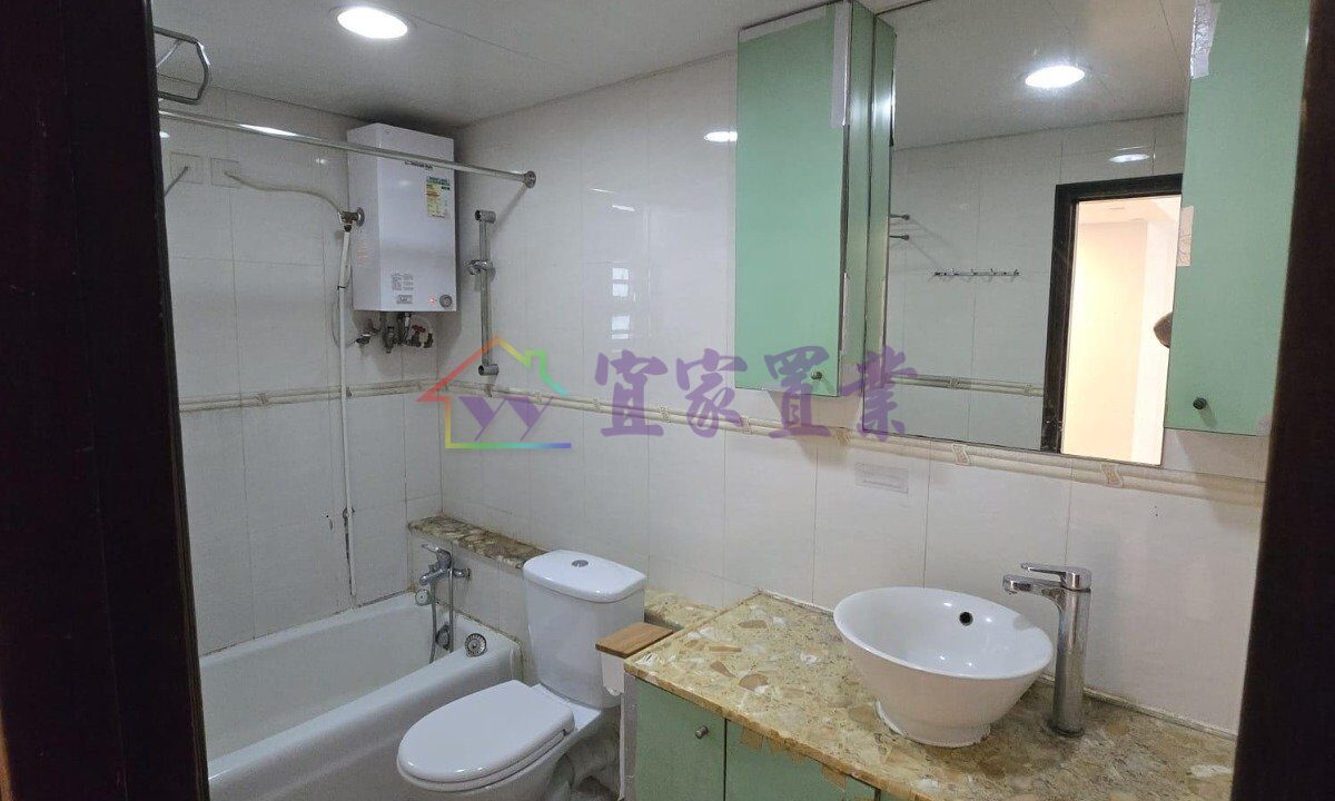 ace05e5923814086cec2f64d69886a98.jpeg