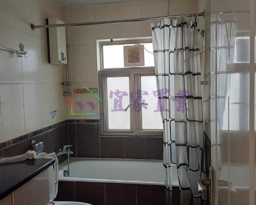 ae17aa74fe09c4a36f441848d4dcb464.jpg